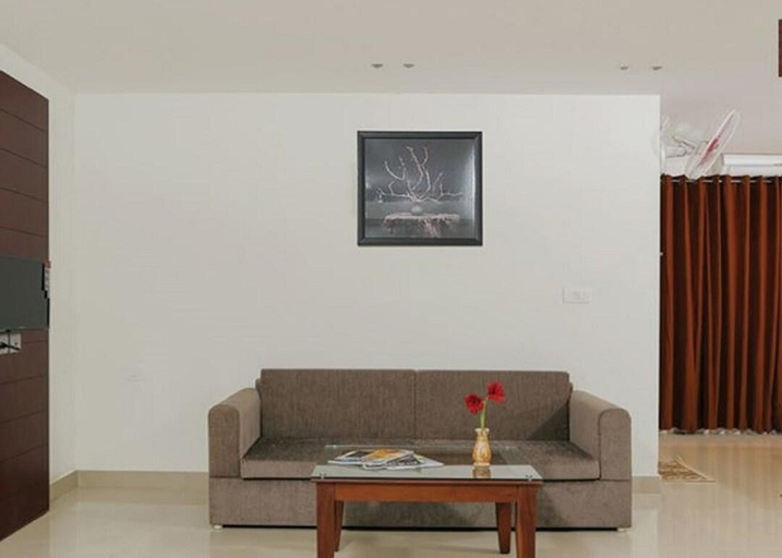 Others 2, hazmi inn, Malappuram