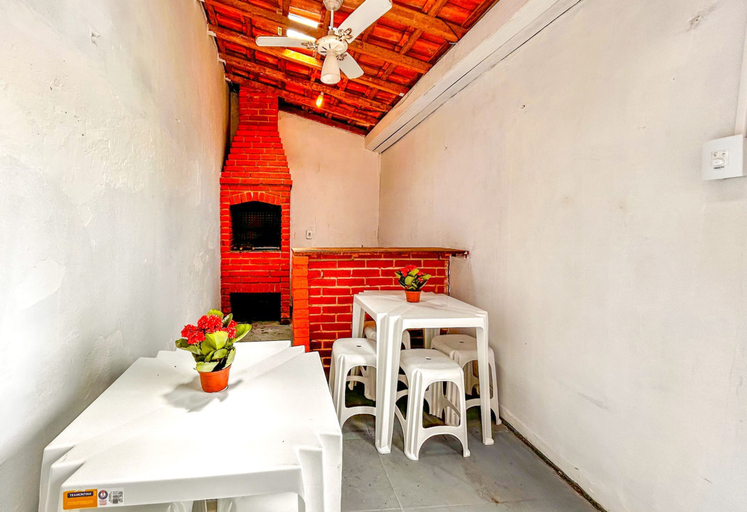 Room 4, Tima Casa com Wifi pr Ximo a Praia em Itanha m SP, Itanhaém