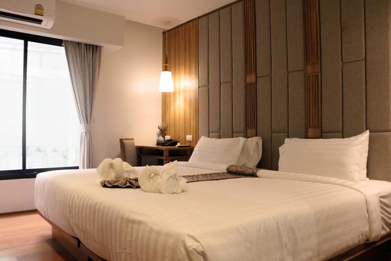 Bedroom 3, Lanna Thaphae Hotel, Muang Chiang Mai