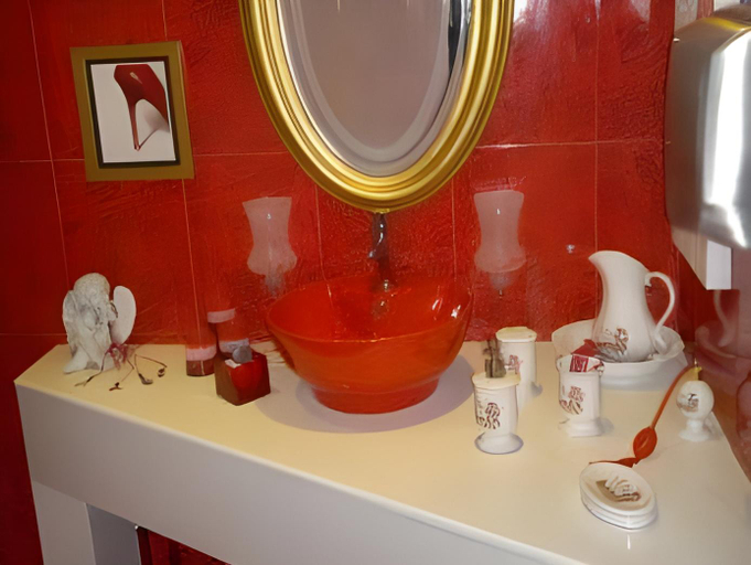 Bathroom 3, Hotel Mirto, Central Macedonia