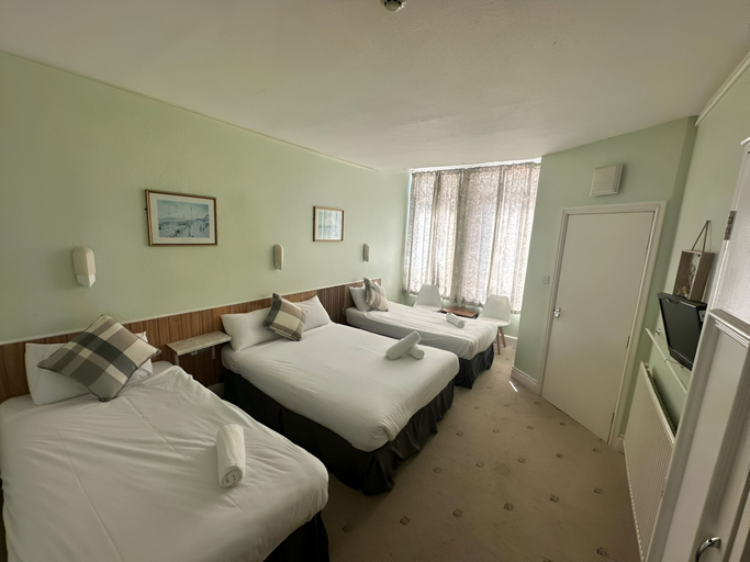 Bedroom 3, Green Gables Hotel, North Yorkshire