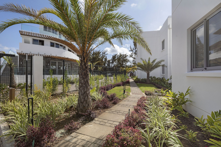Exterior & Views 2, Ocean Grand Gaube