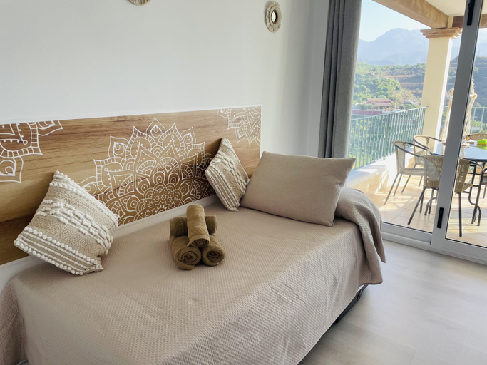 Room 2, Apartamento Altos de Tamango con Vistas y Pisicina, Málaga