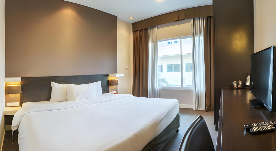 Bedroom 30