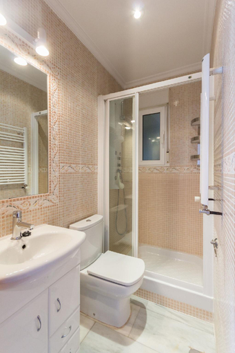 Bathroom 3, SmartRental La Latina, Madrid