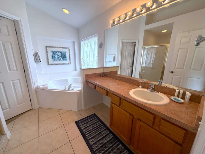 Bathroom 4, Southern Dunes Villa With Golf Course View, Polk