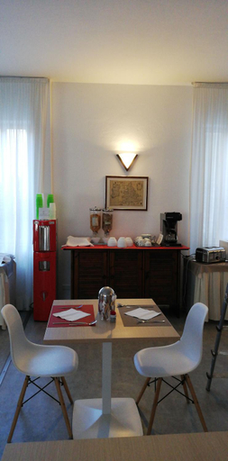 Others 5, Hotel Internazionale Luino, Varese
