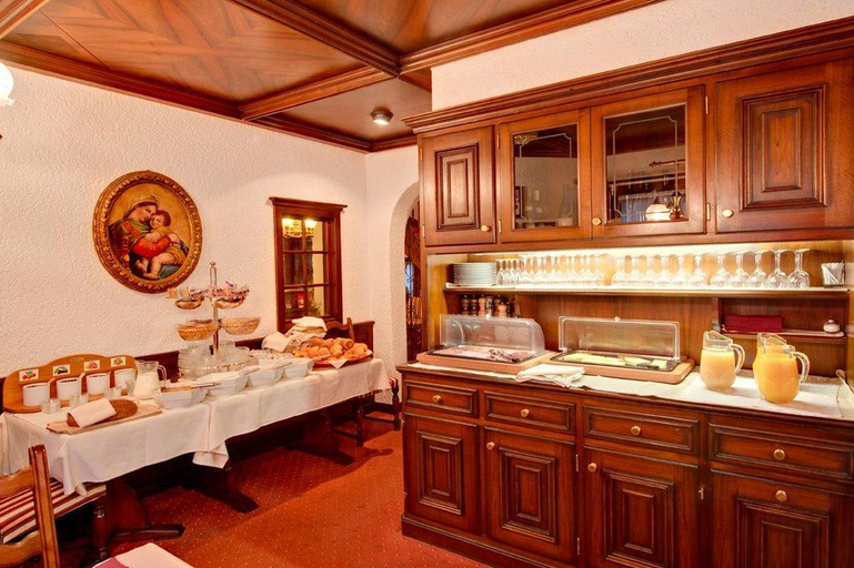 Food & Drinks 3, Hotel Astoria, Visp