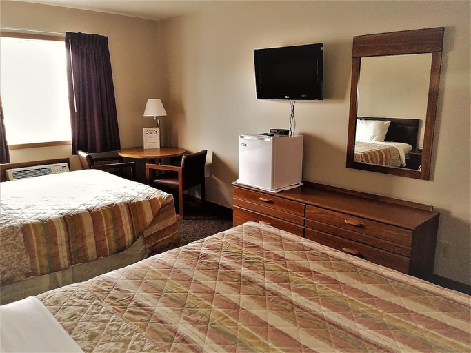 Bedroom 2, SunRise Inn Hotel, Buffalo