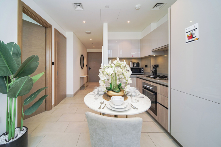 Others 5, PVH - Tranquil 1BR - Sobha Waves, Dubai