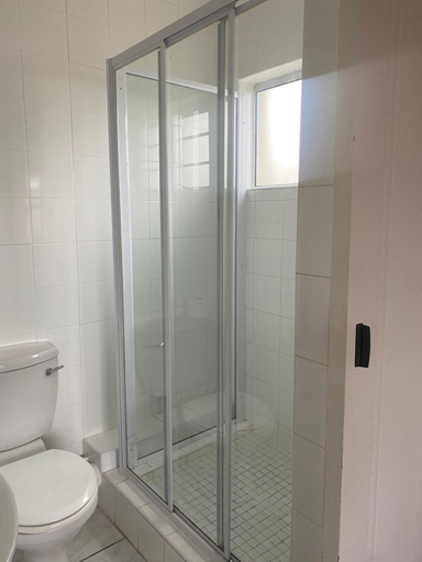 Bathroom 3, Bluewaters Hotel, Buffalo City