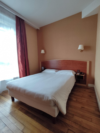 Bedroom 3, Hôtel Vauban, Finistère