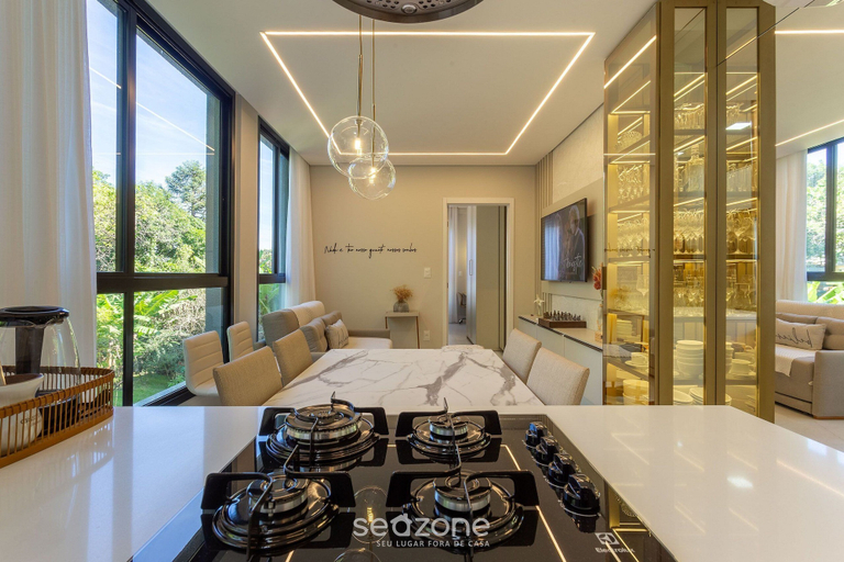 Dining 2, Relax in Jurere Just 450m From the Beach Vlj204, Florianopolis