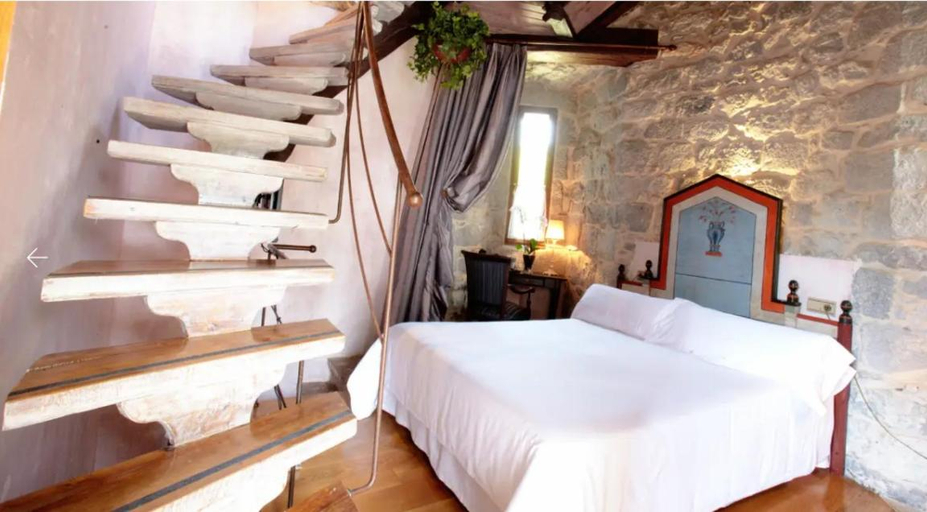 Bedroom 2, Hotel Castillo de Arteaga, Vizcaya