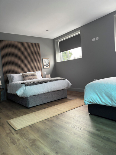 Room 5, The Snug at the BH