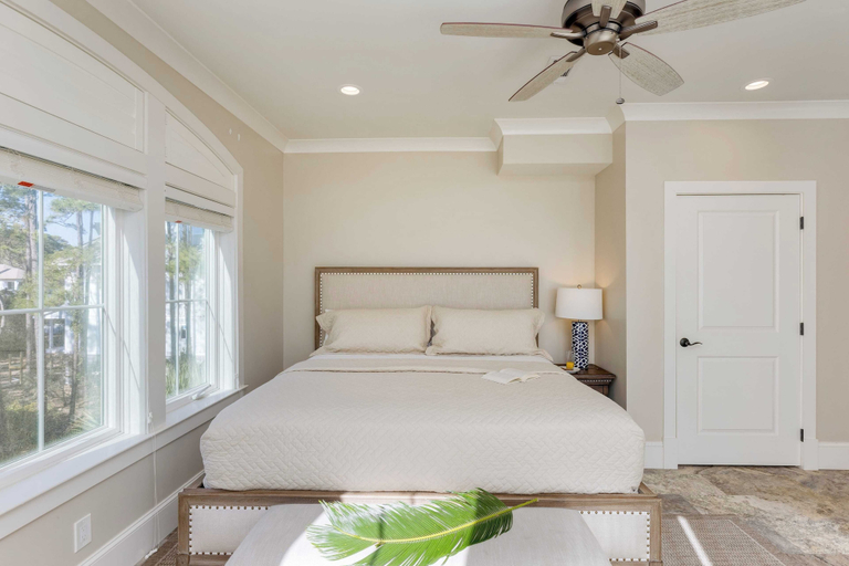 Bedroom 2, Sleeps 24, Private Beach Boardwalk, Infinity Pool 20 Bradley Cir by Avantstay, Beaufort