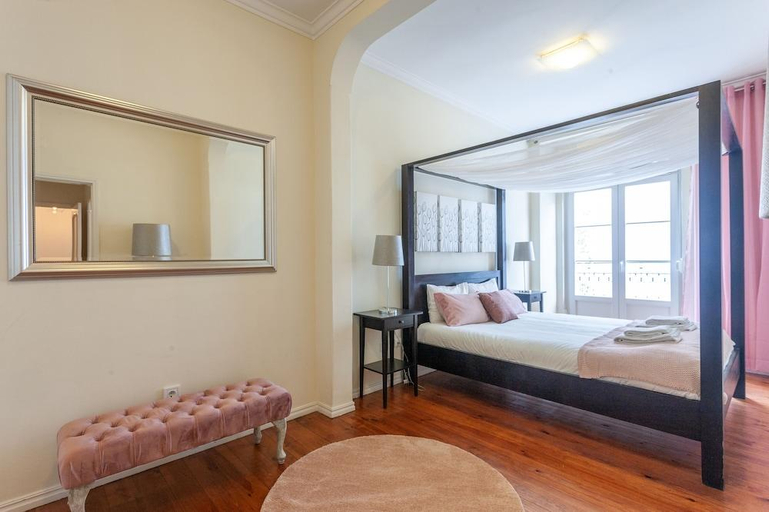 Bedroom 2, Santa Justa 24 Apartments, Lisbon