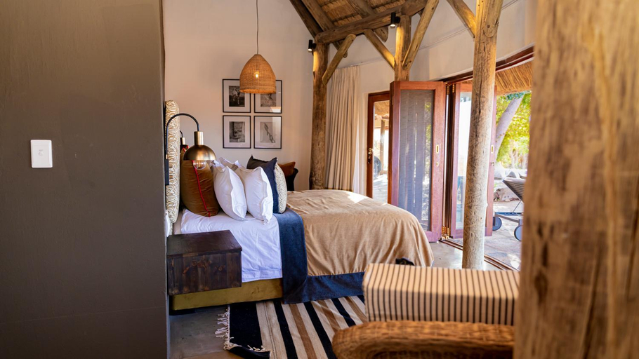 Bedroom 3, The Bush House, Ngaka Modiri Molema