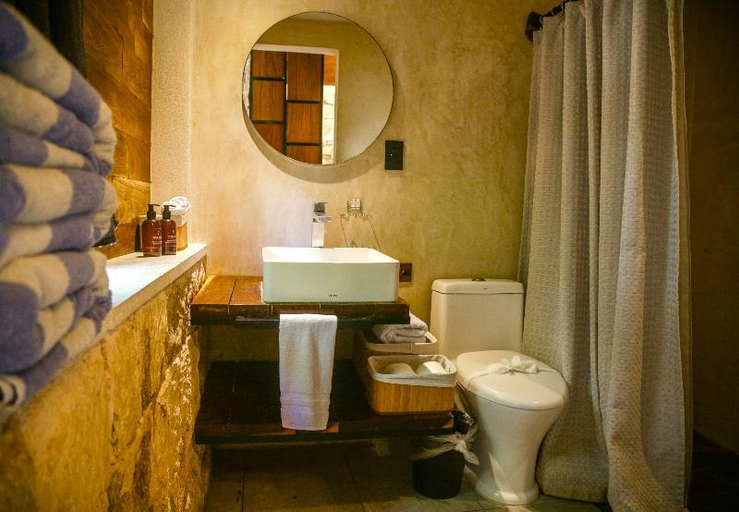 Bathroom 5, Hotel Makaabá Eco-boutique, Othón P. Blanco