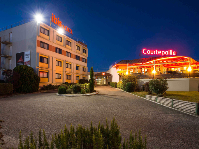 Exterior & Views 2, ibis Bordeaux Lac, Gironde