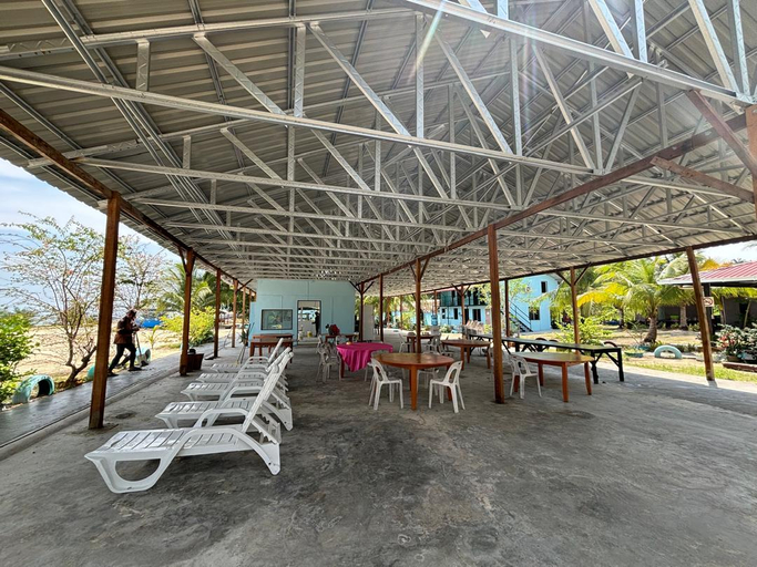 Food & Drinks 5, Labuan Rusukan Besar Resort, Labuan