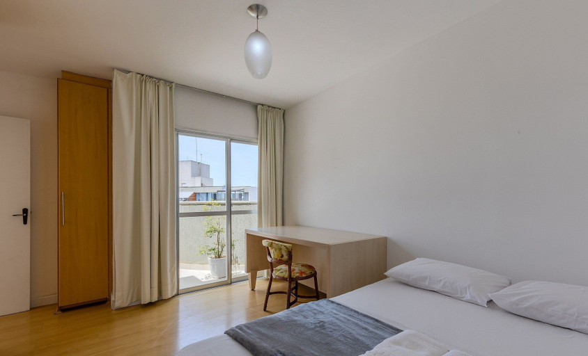 Room, Duplex With Terrace and Barbecue Eto0201, Curitiba