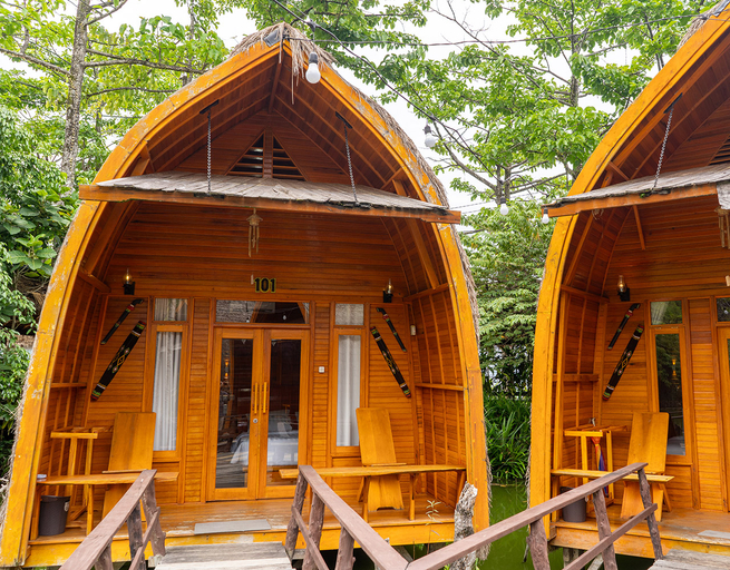 Others 5, Torau Resort, Poso