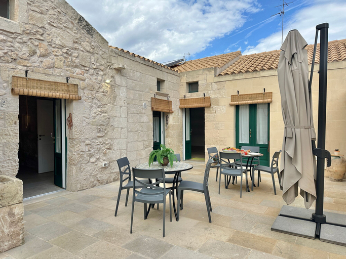 Room 3, Corte Ludovica-appartamento 3, Lecce