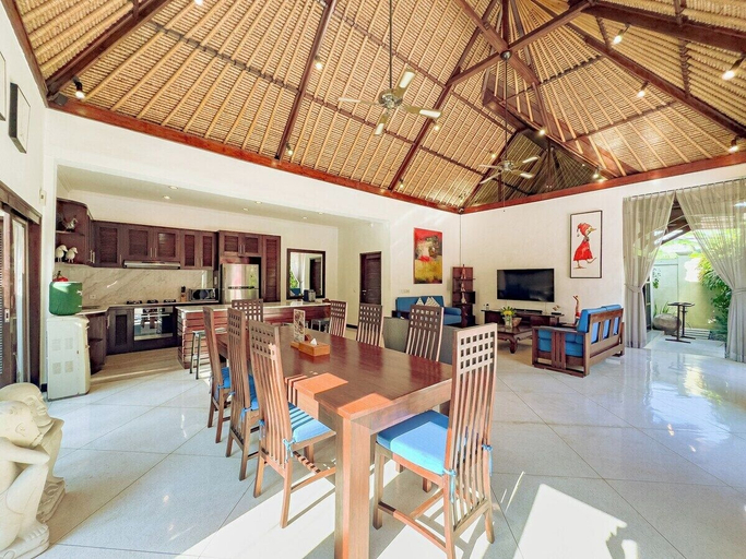 Food & Drinks 5, Villa Bugis Abimanyu Seminyak, Badung