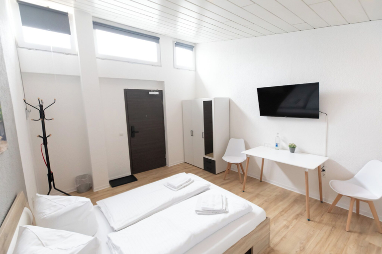 Bedroom 3, Hotel Dernbach, Westerwaldkreis