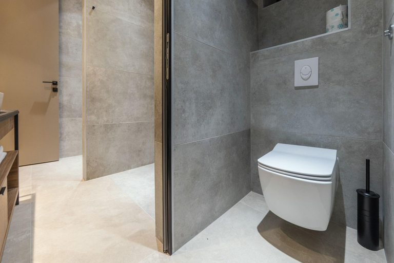 Bathroom 4, Dezman Luxury Center, Zagreb