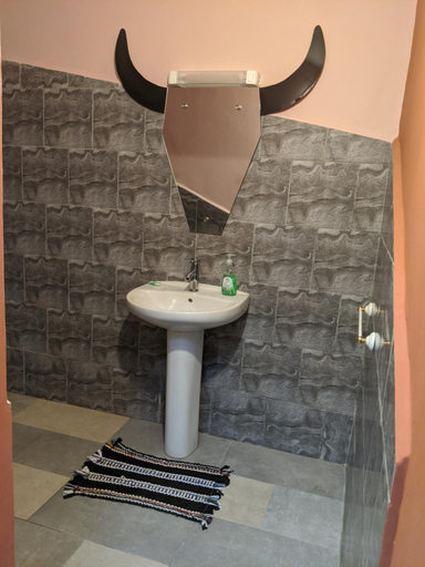 Bathroom 2, Le DIEGO Hotel, Diana