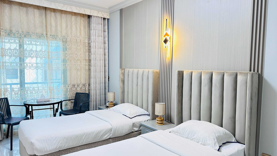 Bedroom 2, Dancenter San Marino Hotel, Dubai