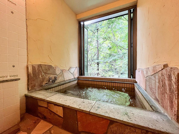 Bathroom, YAMA no Ie, Nikkō