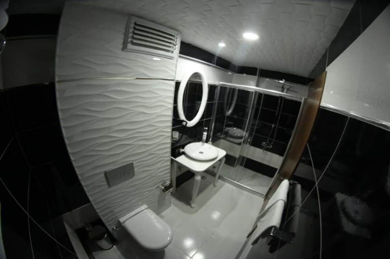 Bathroom 5, Elite Marmara Ortaköy Hotel & Suites, Beşiktaş