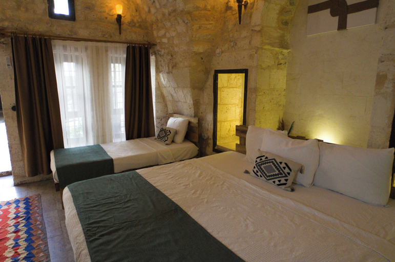 Bedroom 4, DIIB HOUSE HOTEL, Merkez