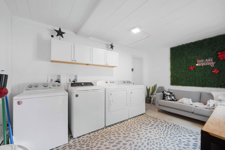 Others 3, Chic Studio Near Franklin Park + Downtown, Franklin