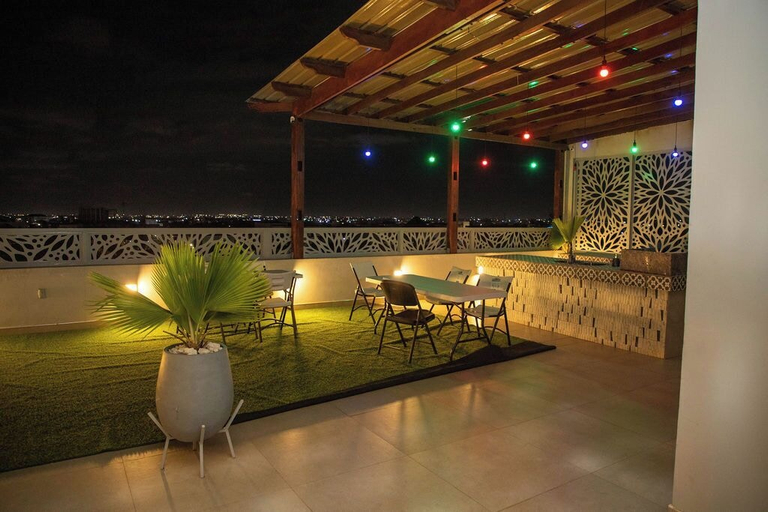Food & Drinks 4, D'Magnolia Luxury Apartments, Tema
