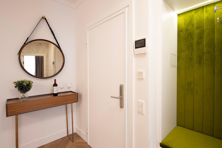 Room 5, Novos Emerald in Lugano, Lugano