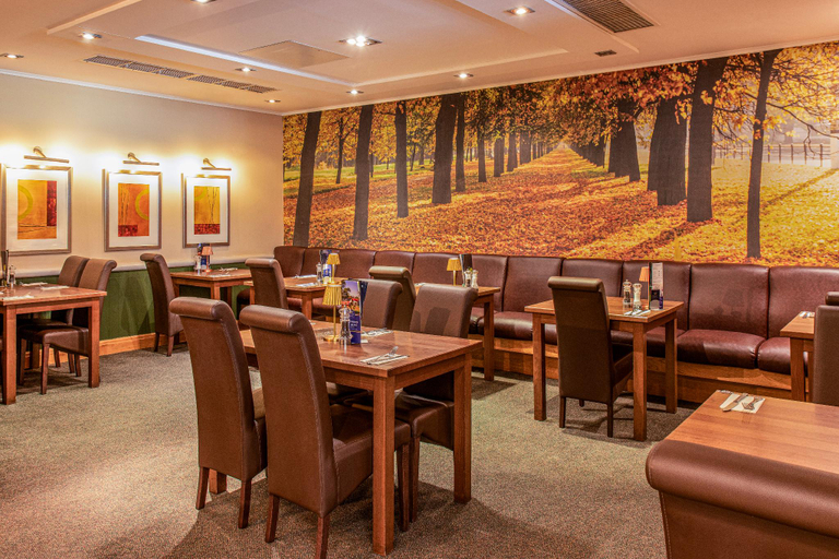 Food & Drinks 4, Meon Valley Hotel, Spa & Golf, Hampshire