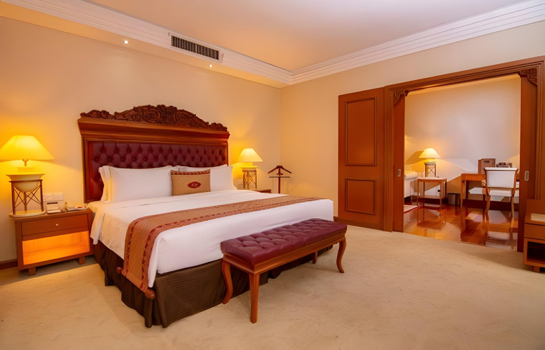 Bedroom 16