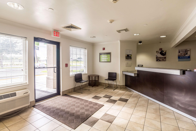 Public Area 2, Studio 6 Mcallen, TX, Hidalgo