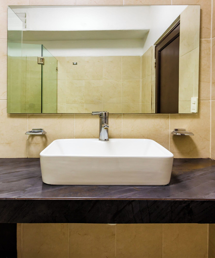 Bathroom 4, Capital O Hotel Del Parque Guadalajara, Guadalajara