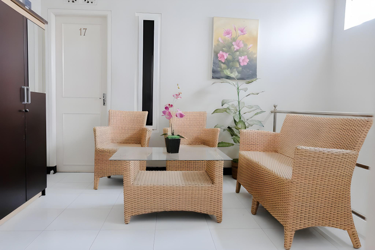 Others 3, Safa Kost & Homestay, Malang