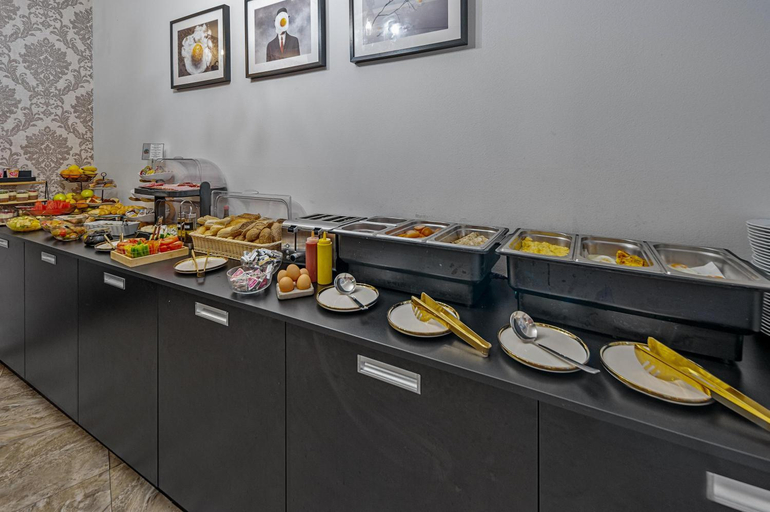 Food & Drinks 5, Apart Hotel VIRGO, Bratislava I