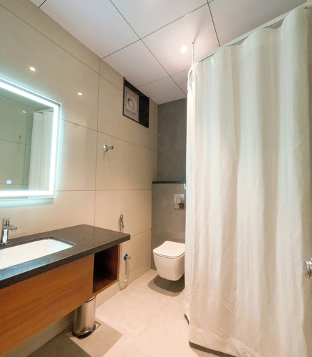 Bathroom 5, Casa Hotel Madhapur, Hyderabad