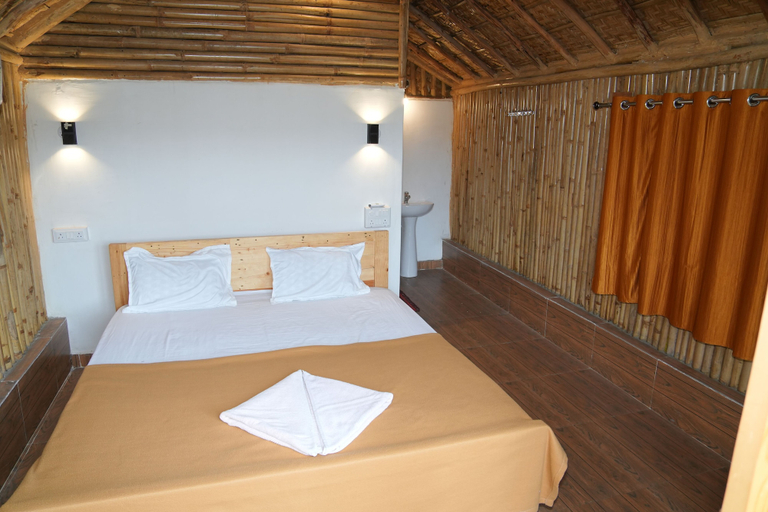 Bedroom 2, Sunny Guest House Hampi, Bellary