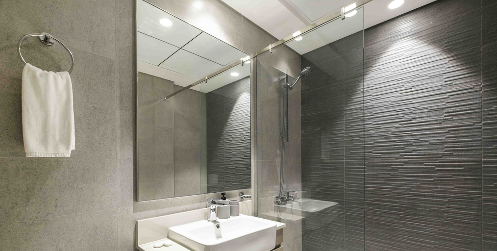 Bathroom 3, LUX The Dubai Hills Executive Suite, Dubai