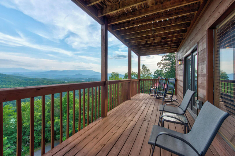 Others 5, Sky High View, Sevier