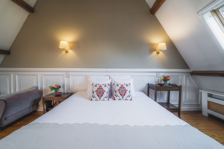 Bedroom 5, Number 11 Exclusive Guesthouse, West-Vlaanderen